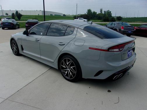 2023 Kia Stinger GT-Line