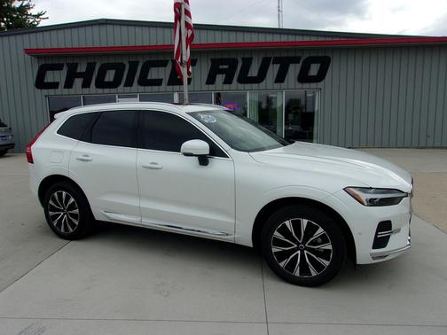 2023 Volvo XC60 B5 Plus Bright Theme