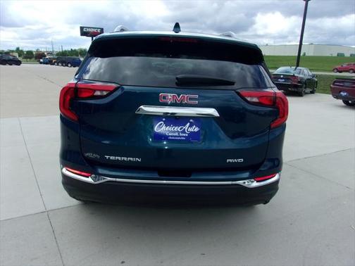 2021 GMC Terrain SLT