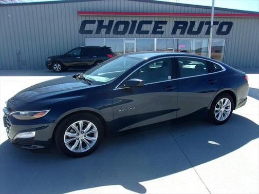 2021 Chevrolet Malibu FWD LT