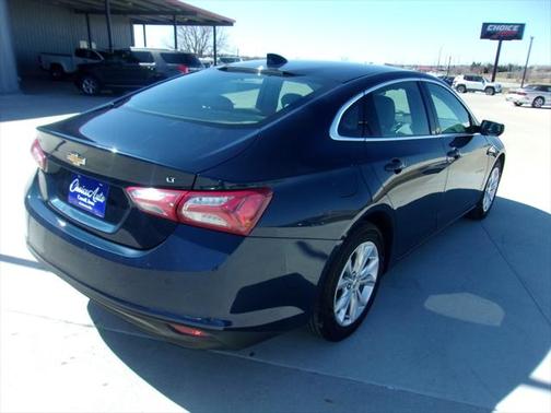 2021 Chevrolet Malibu FWD LT