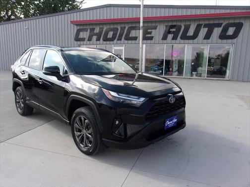 2023 Toyota RAV4 Hybrid XLE Premium