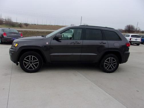 2020 Jeep Grand Cherokee Trailhawk