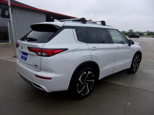 2022 Mitsubishi Outlander SEL Special Edition 2WD