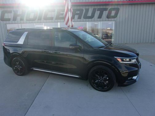 2024 Kia Carnival SX