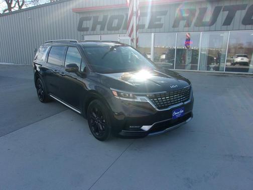 2024 Kia Carnival SX