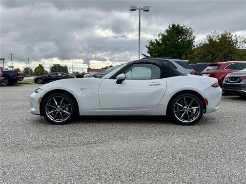 2016 Mazda MX-5 Miata Grand Touring