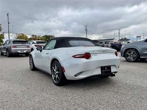 2016 Mazda MX-5 Miata Grand Touring