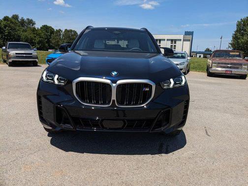 2025 BMW X5 M60i