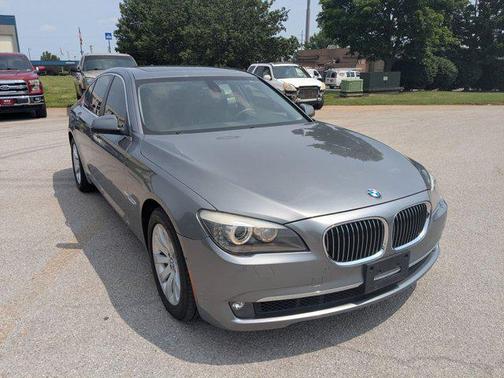 2010 BMW 750 I