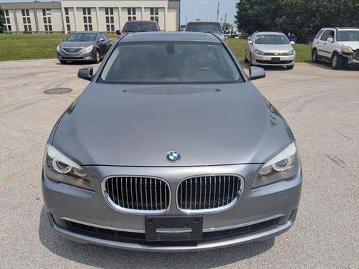 2010 BMW 750 I