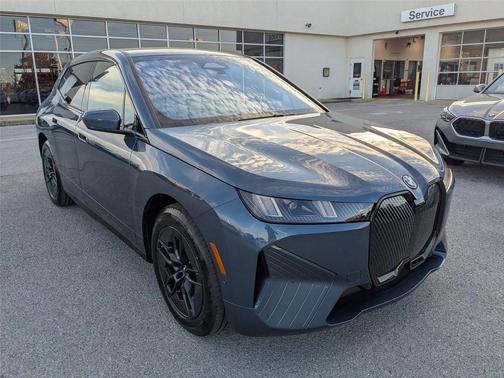 2026 BMW iX xDrive45