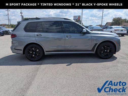 2024 BMW X7 xDrive40i