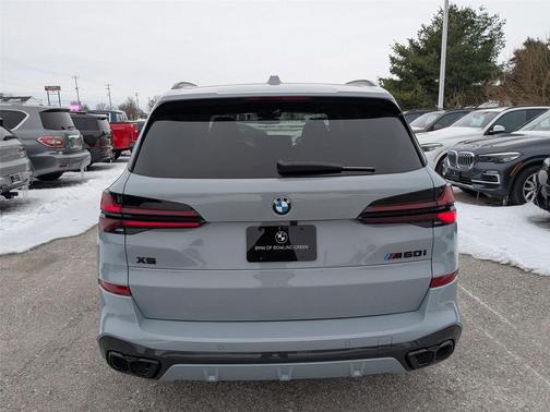2026 BMW X5 M60i