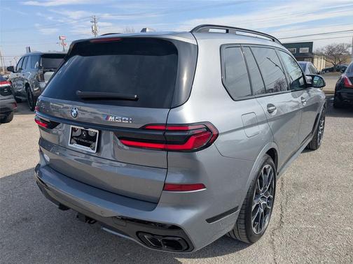 2026 BMW X7 M60i