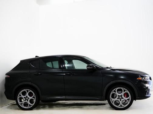 2024 Alfa Romeo Tonale Veloce