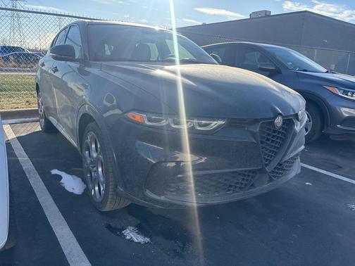 2024 Alfa Romeo Tonale Veloce