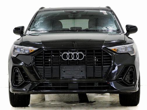 2022 Audi Q3 Premium