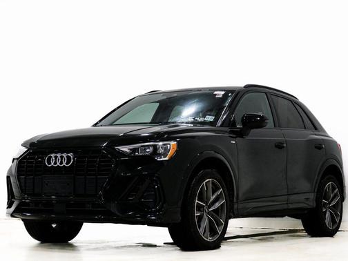 2022 Audi Q3 Premium