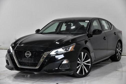 2020 Nissan Altima 2.5 SR