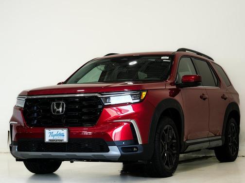 2025 Honda Pilot Touring 8-Passenger