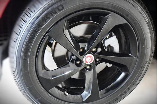 2020 Jaguar F-PACE 25t Prestige