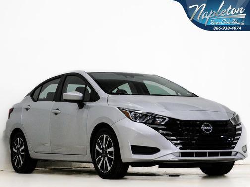 2023 Nissan Versa 1.6 SV