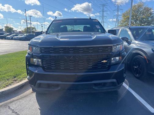 2021 Chevrolet Silverado 1500 Custom