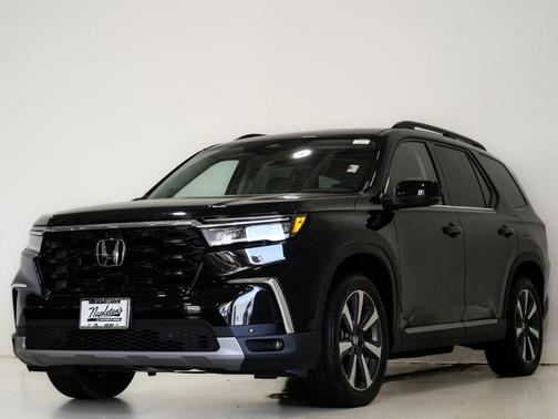 2023 Honda Pilot Touring 8-Passenger