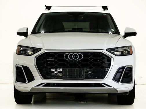 2023 Audi Q5 45 S line Premium