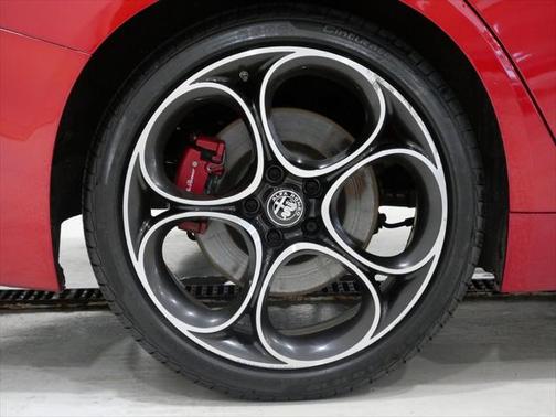 2023 Alfa Romeo Giulia Veloce