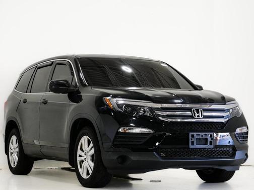 2017 Honda Pilot LX