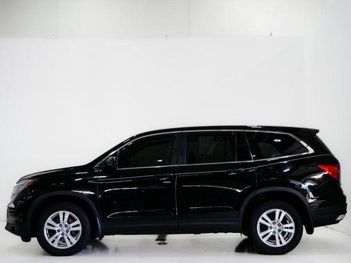 2017 Honda Pilot LX