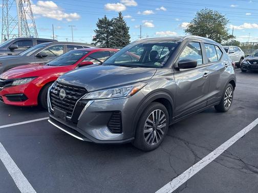 2024 Nissan Kicks SV