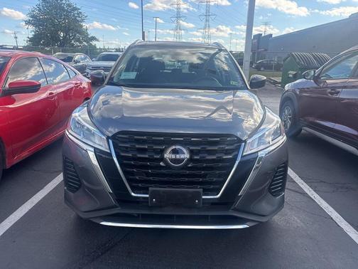 2024 Nissan Kicks SV