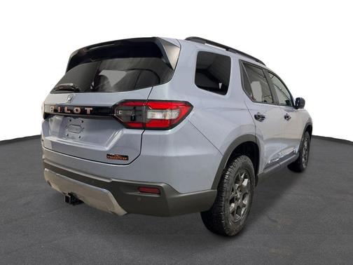 2026 Honda Pilot TrailSport