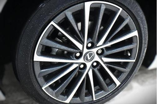 2022 Lexus ES 250 Base