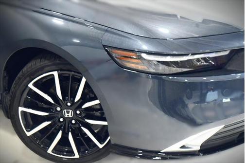 2024 Honda Accord Touring 2.0T