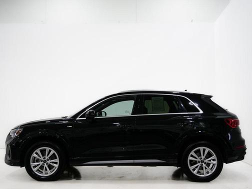 2024 Audi Q3 Premium
