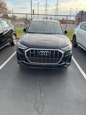 2024 Audi Q3 Premium
