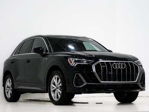 2024 Audi Q3 Premium