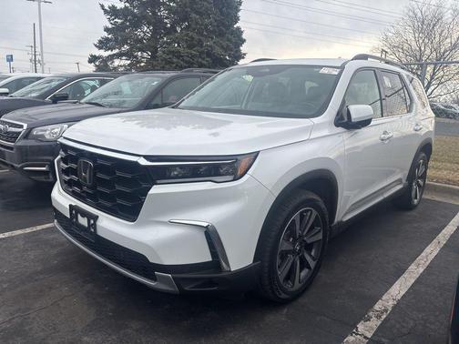2023 Honda Pilot Elite