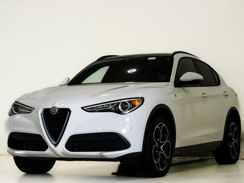 2022 Alfa Romeo Stelvio Ti
