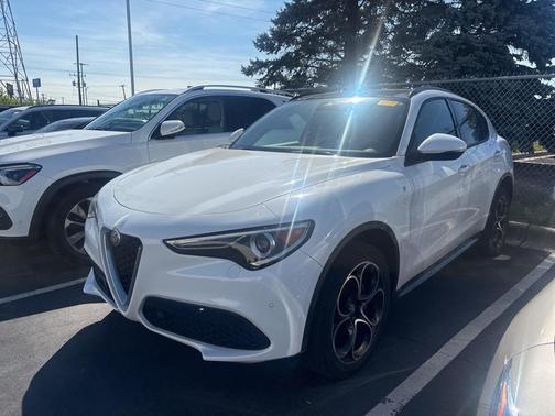 2022 Alfa Romeo Stelvio Ti