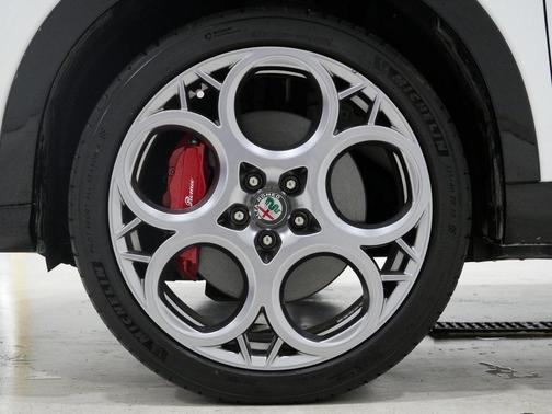 2024 Alfa Romeo Tonale Ti