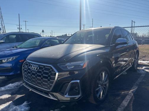 2022 Audi SQ5 3.0T Premium Plus