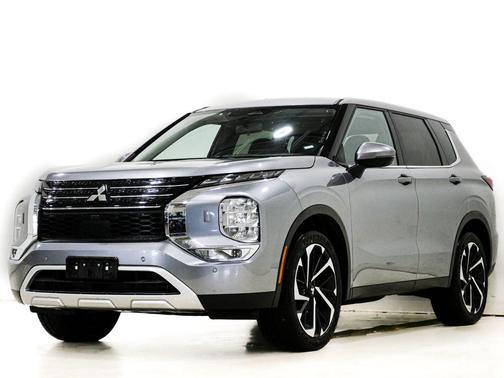 Graphite Gray/Black Roof 2024 Mitsubishi Outlander SE S-AWC