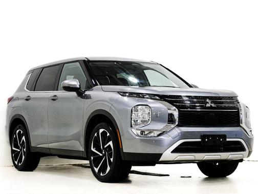 Graphite Gray/Black Roof 2024 Mitsubishi Outlander SE S-AWC