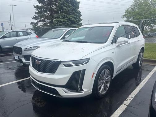 2023 Cadillac XT6 Premium Luxury AWD