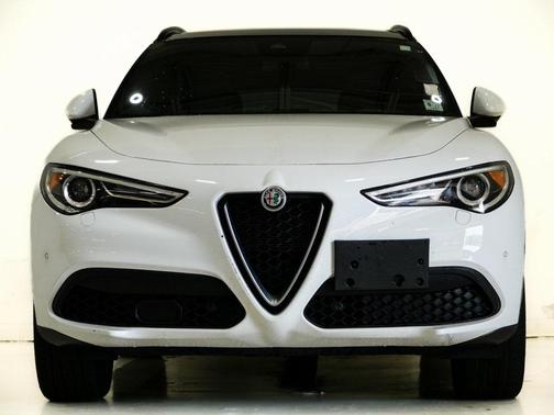 2022 Alfa Romeo Stelvio Ti